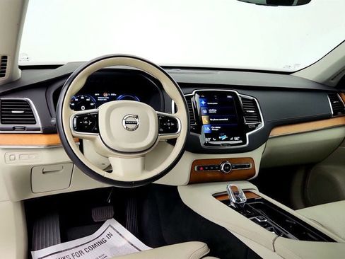 Used 2020 Volvo XC90 T8 Inscription w/ Protection Package Premier AWD/4WD image 13