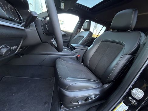 New 2025 Jeep Grand Cherokee L Altitude AWD/4WD image 19