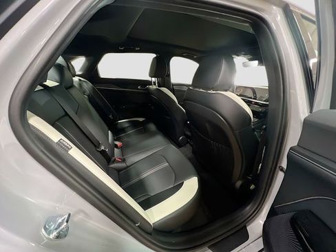 New 2026 Kia K5 GT-Line image 28