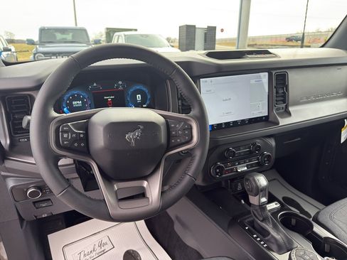 New 2026 Ford Bronco Big Bend AWD/4WD image 9