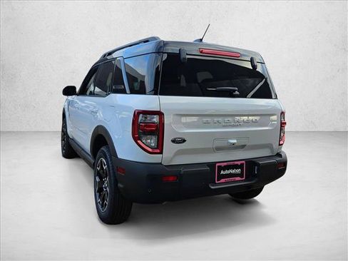 New 2025 Ford Bronco Sport Outer Banks image 9