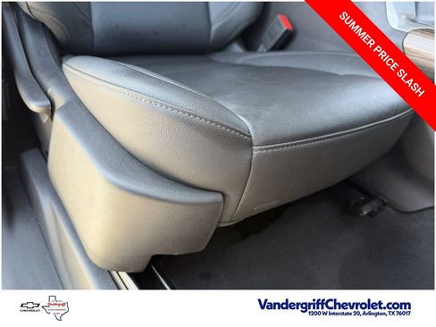 Used 2024 Chevrolet Silverado 1500 LT Trail Boss w/ Convenience Package II AWD/4WD image 27