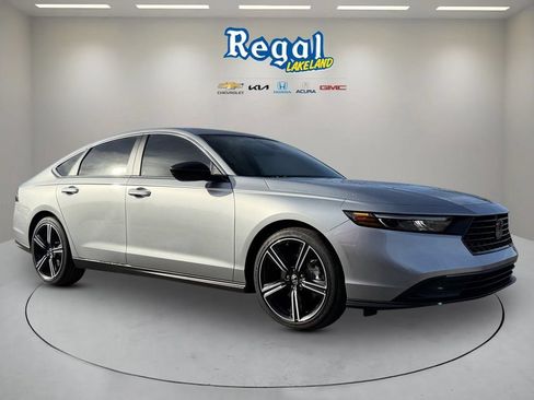 Used 2024 Honda Accord Sport image 1