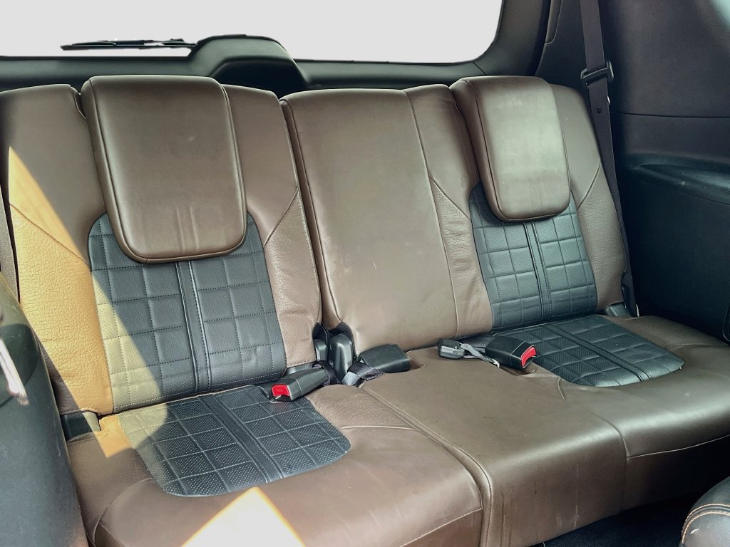 Used 2019 Nissan Armada Platinum w/ Captain's Chairs Package AWD/4WD image 30