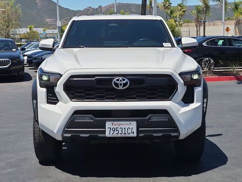 Used 2024 Toyota Tacoma TRD Off-Road w/ TRD Off Road Upgrade Package AWD/4WD image 3