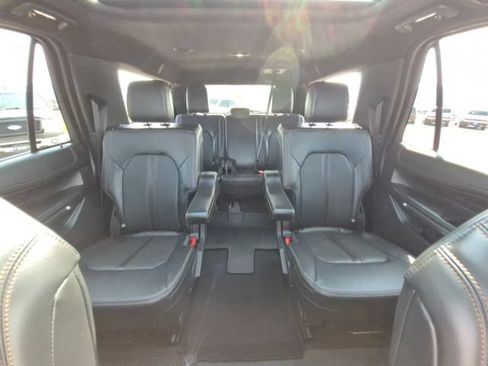 Used 2023 Ford Expedition Max Platinum AWD/4WD image 21