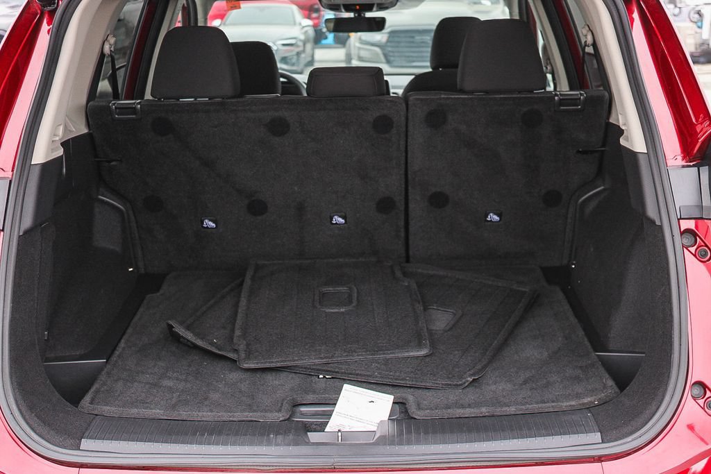Used 2024 Nissan Rogue SV FWD image 26