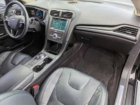 Used 2017 Ford Fusion Energi Titanium image 22
