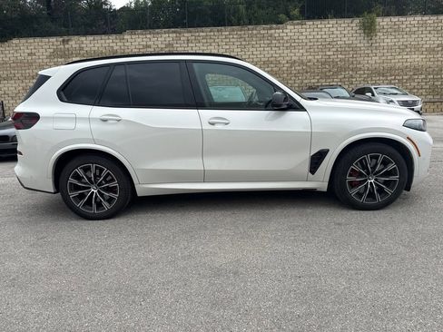 Used 2024 BMW X5 M60i AWD/4WD image 5