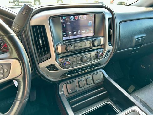 Used 2018 GMC Sierra 1500 SLT image 23