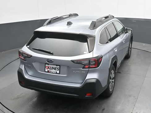 Used 2023 Subaru Outback Premium AWD/4WD image 30