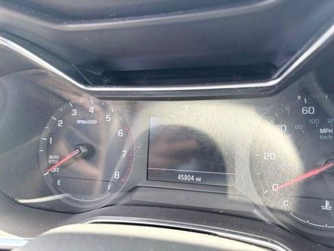 Used 2022 Chevrolet TrailBlazer LT w/ Confidence II Package FWD image 11