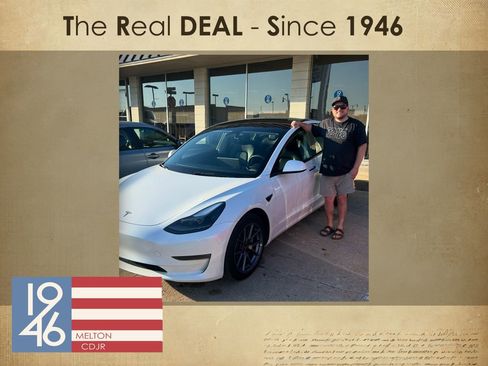 Used 2022 Tesla Model Y Long Range AWD/4WD image 8