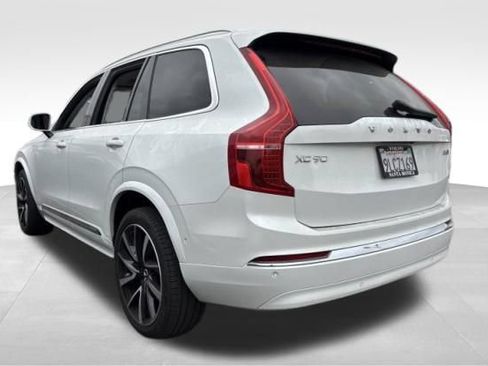 Used 2024 Volvo XC90 B6 Plus AWD/4WD image 4
