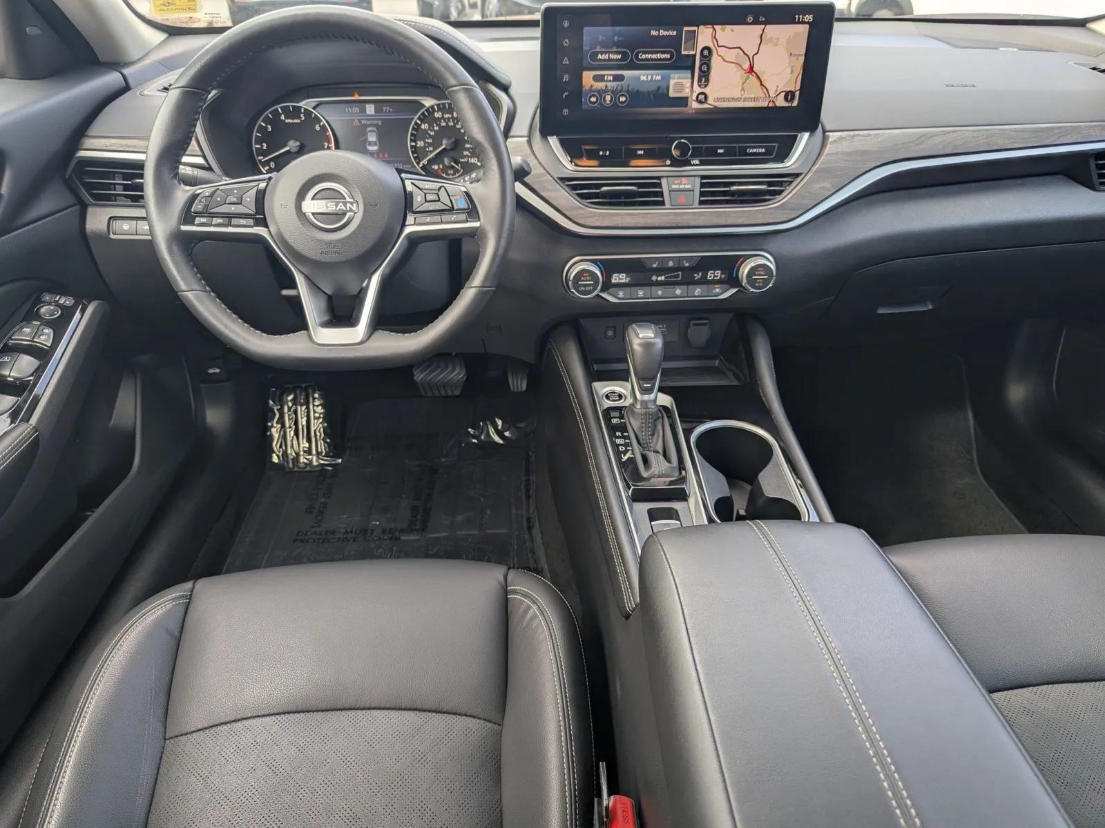 Certified 2024 Nissan Altima 2.5 SL FWD image 19