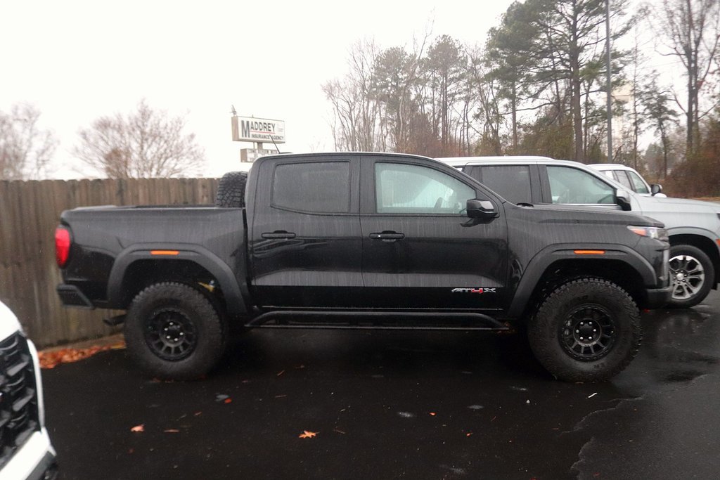 Used 2024 GMC Canyon AT4X w/ AT4X AEV Edition AWD/4WD image 3