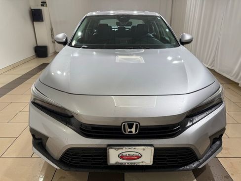 Used 2023 Honda Civic Touring image 8