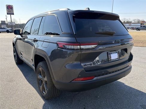 New 2026 Jeep Grand Cherokee Limited w/ Limited Altitude Package image 7