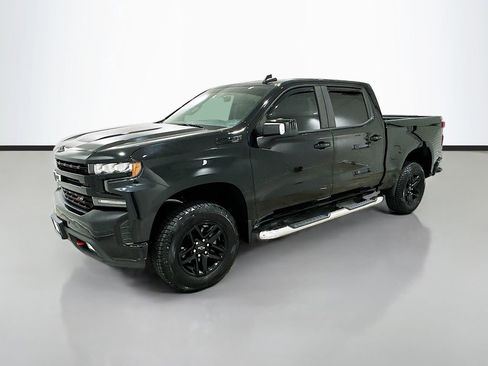 Used 2019 Chevrolet Silverado 1500 LT Trail Boss AWD/4WD image 3