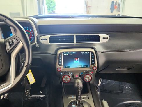 Used 2015 Chevrolet Camaro SS image 30