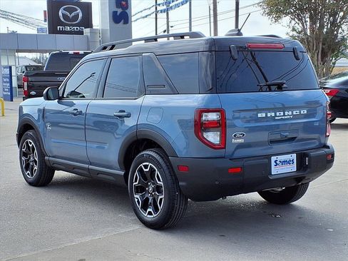 Used 2025 Ford Bronco Sport Outer Banks image 5