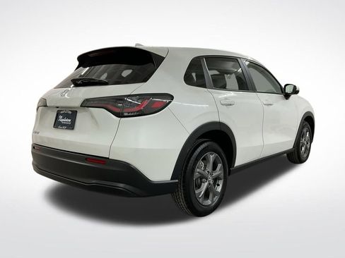 Certified 2026 Honda HR-V LX image 3