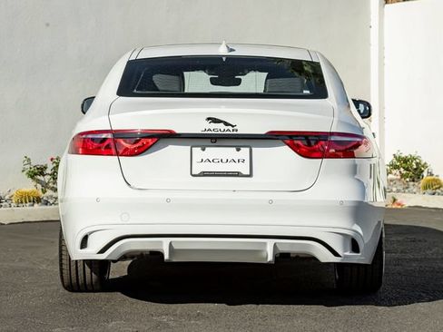 New 2024 Jaguar XF R-Dynamic SE AWD/4WD image 8