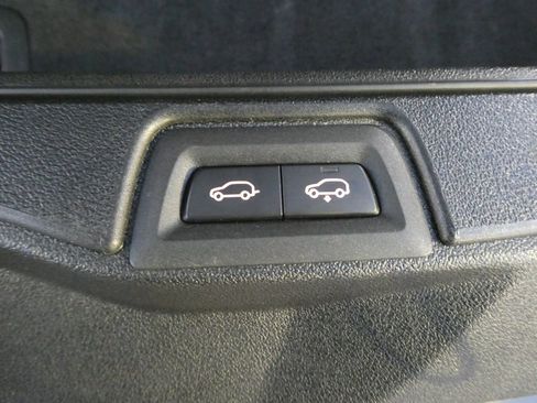 Used 2026 BMW X7 xDrive40i image 35