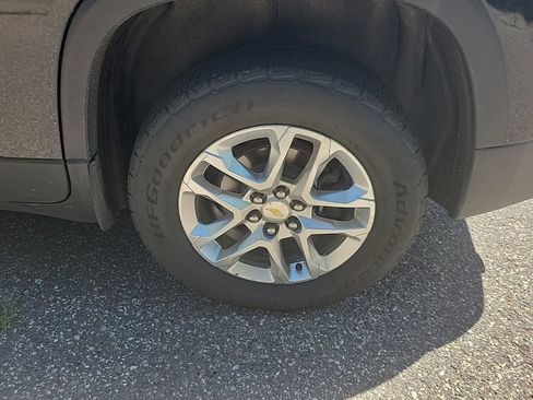Used 2019 Chevrolet Traverse LT AWD/4WD image 23
