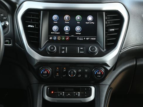 Used 2023 GMC Acadia SLT image 5