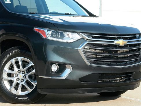 Used 2021 Chevrolet Traverse LT AWD/4WD image 20