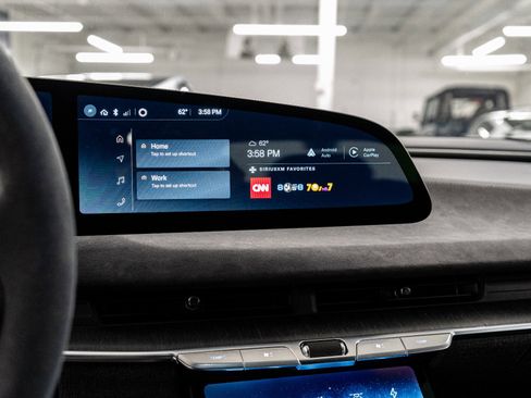 Used 2024 Lucid Air Sapphire image 26