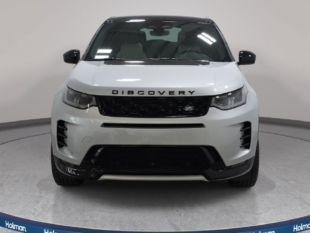 Used 2026 Land Rover Discovery Sport Landmark AWD/4WD image 3