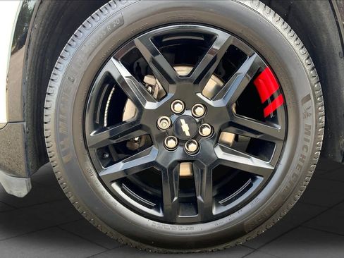 Used 2018 Chevrolet Traverse Premier w/ Redline Edition AWD/4WD image 11