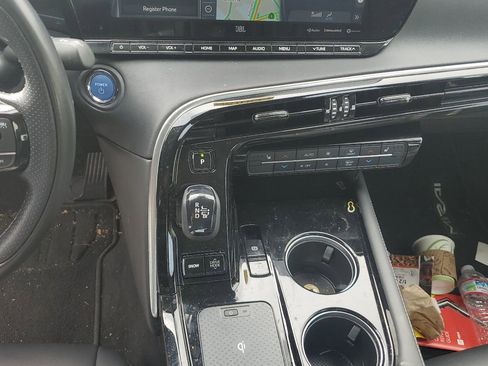 Used 2022 Toyota Mirai XLE w/ Advanced Technology Package image 12