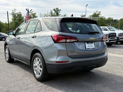 Used 2023 Chevrolet Equinox LS AWD/4WD image 5