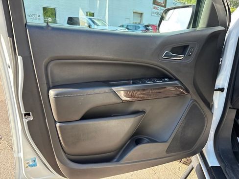 Used 2017 GMC Canyon SLE w/ SLE Convenience Package AWD/4WD image 20
