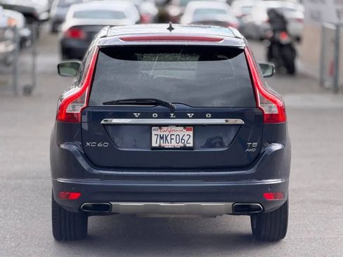 Used 2015 Volvo XC60 T5 AWD/4WD image 14