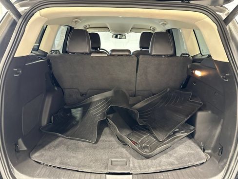 Used 2019 Ford Escape Titanium AWD/4WD image 15