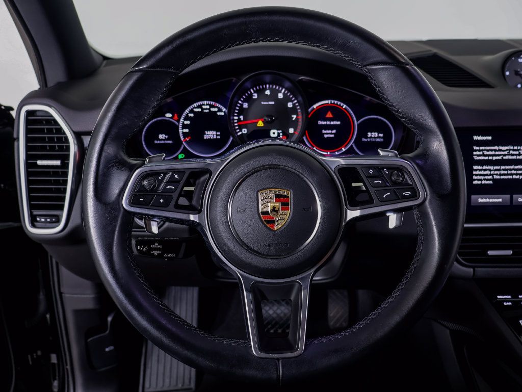 Certified 2023 Porsche Cayenne Platinum Edition AWD/4WD image 23