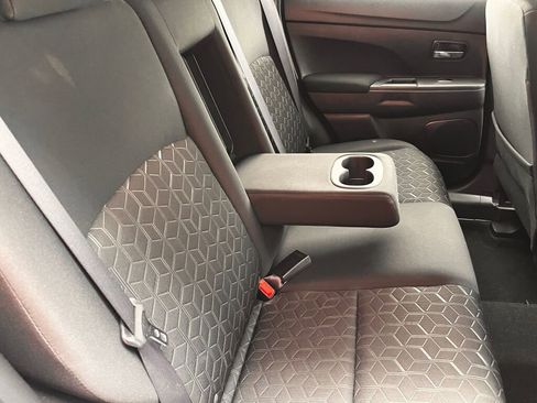 Used 2022 Mitsubishi Outlander Sport LE AWD/4WD image 28