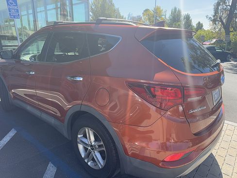 Used 2018 Hyundai Santa Fe Sport w/ 2.4L Value Package 02 FWD image 5