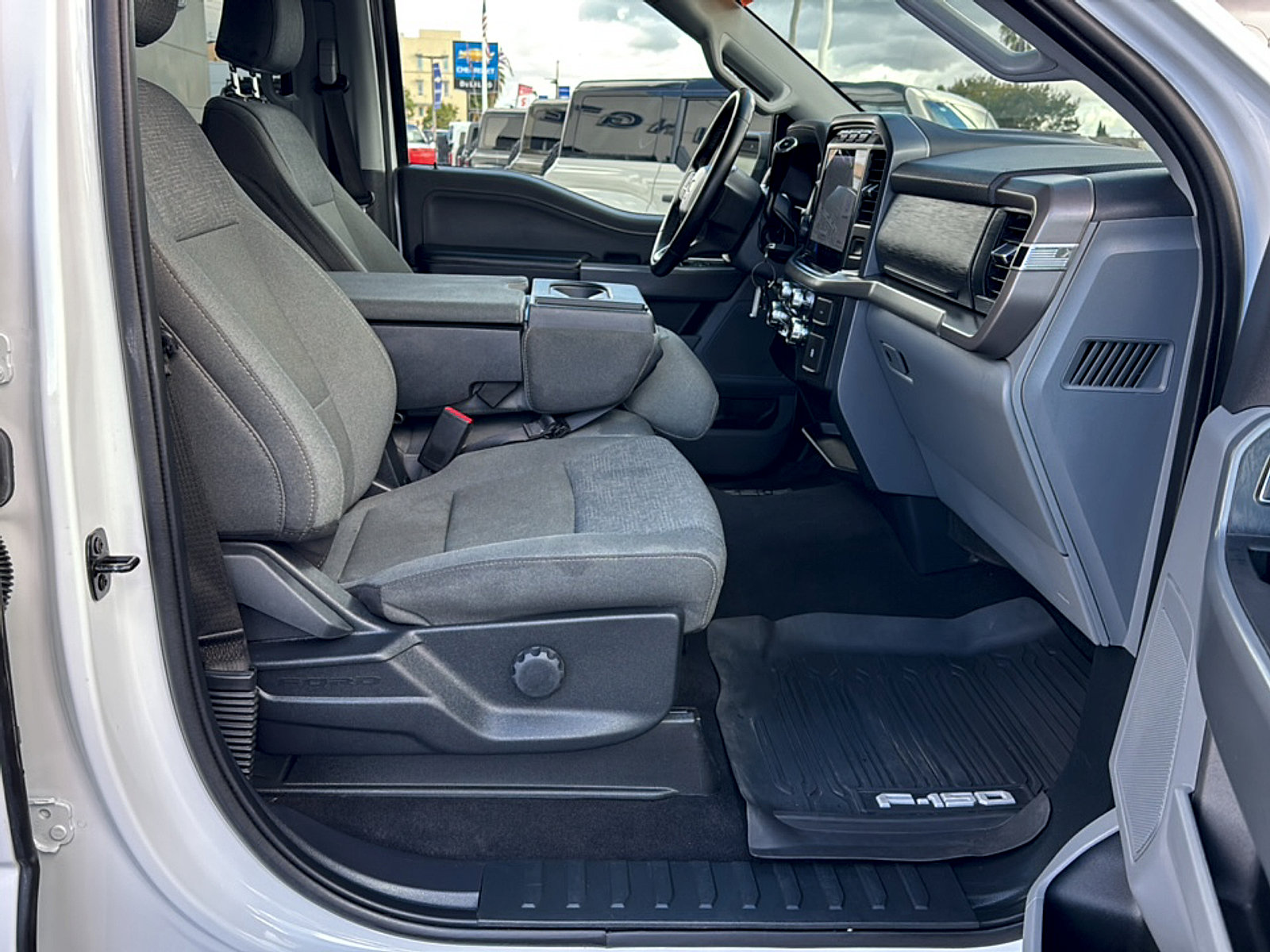 Used 2024 Ford F150 XLT w/ Tow/Haul Package AWD/4WD image 6