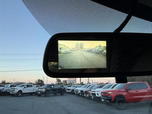 Used 2020 Chevrolet Express 2500 w/ Driver Convenience Package image 24