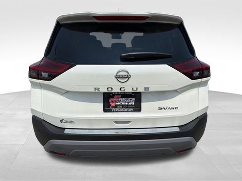 Used 2023 Nissan Rogue SV AWD/4WD image 6