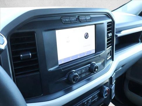 Used 2021 Ford F150 XLT AWD/4WD image 18
