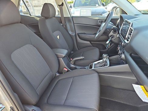 New 2026 Hyundai Venue SE FWD image 10