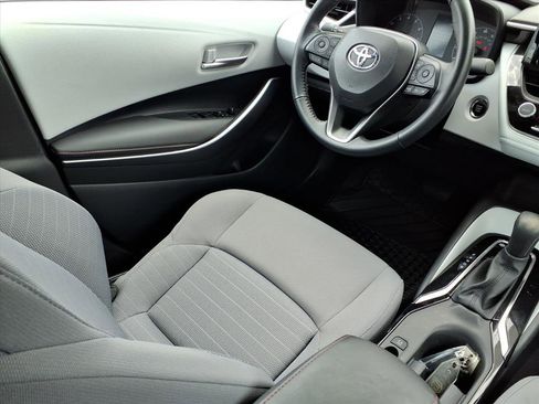 Used 2025 Toyota Corolla SE FWD image 16