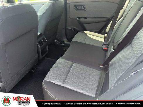 Used 2022 Nissan Rogue S AWD/4WD image 12