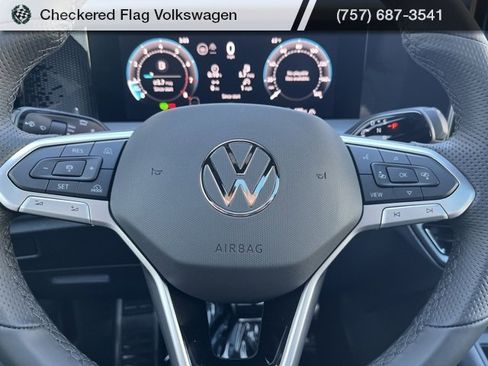 New 2026 Volkswagen Tiguan SE R-Line image 35